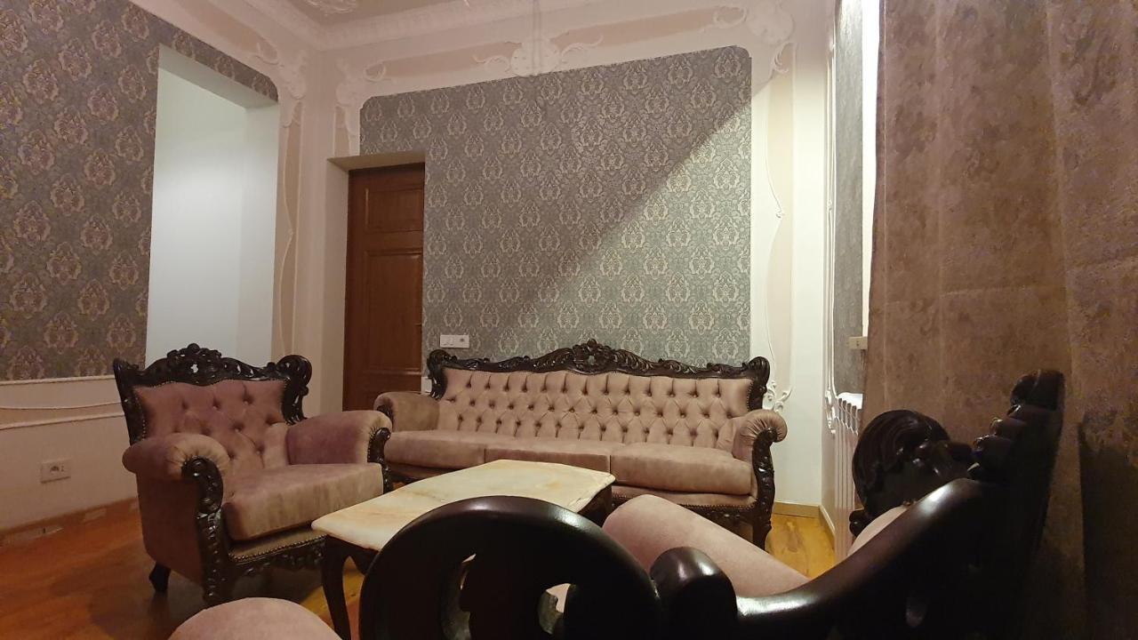Jinjotel Gyumri Esterno foto